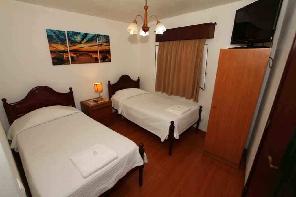 Casa De Hospedes Isaias Angra do Heroísmo Екстериор снимка